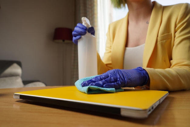 Clean and organised office environment in Manchester